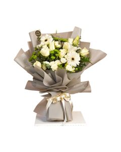 SERENITY CARNATIONS BOUQUET