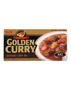 S&B GOLDEN CURRY MIX HOT 220GM