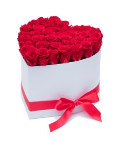 RED ROSES IN HEART SMALL BOX 12 PCS